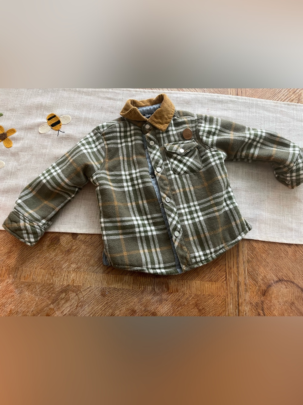Eddie Bauer Olive Plaid Sherpa-Lined Kids Jacket with Tan Corduroy Collar